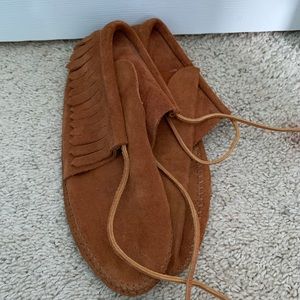 Minnetonka Moccasins Fringe